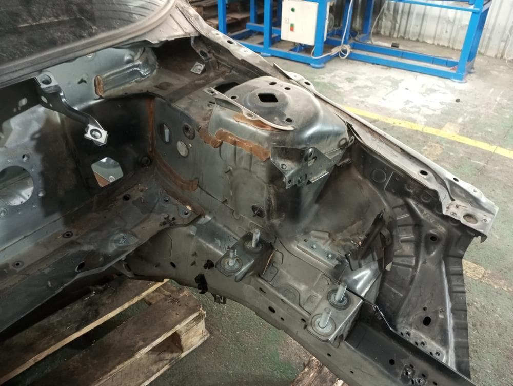 Стекло лобовое к Volvo V70 3 (07-13)