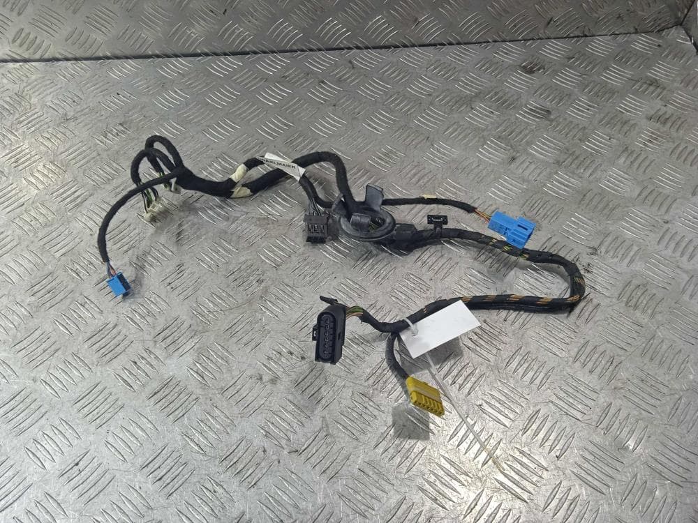Проводка двери к Mercedes S W221 Рестайлинг (09-13)
