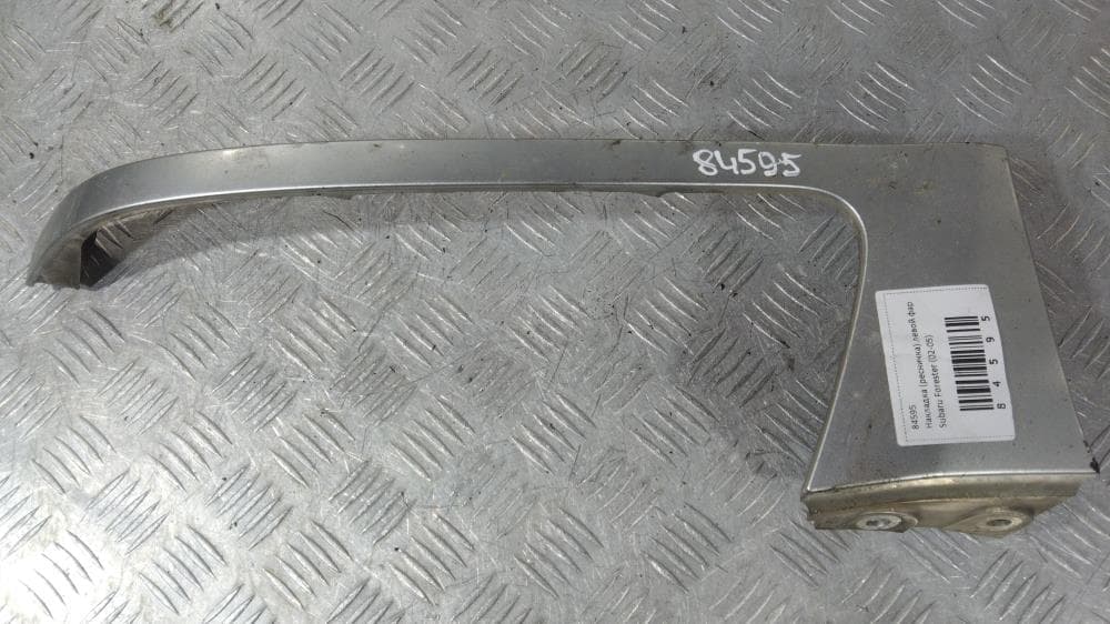 Накладка (ресничка) левой фары к Subaru Forester 2 (02-05)
