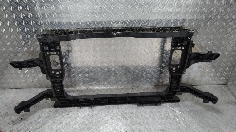 Передняя панель крепления облицовки (телевизор) к Hyundai Santa Fe TM (18-20)