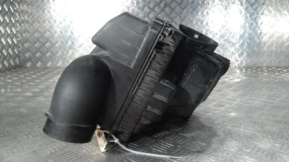 Корпус воздушного фильтра к Volvo V60 1 (10-13)