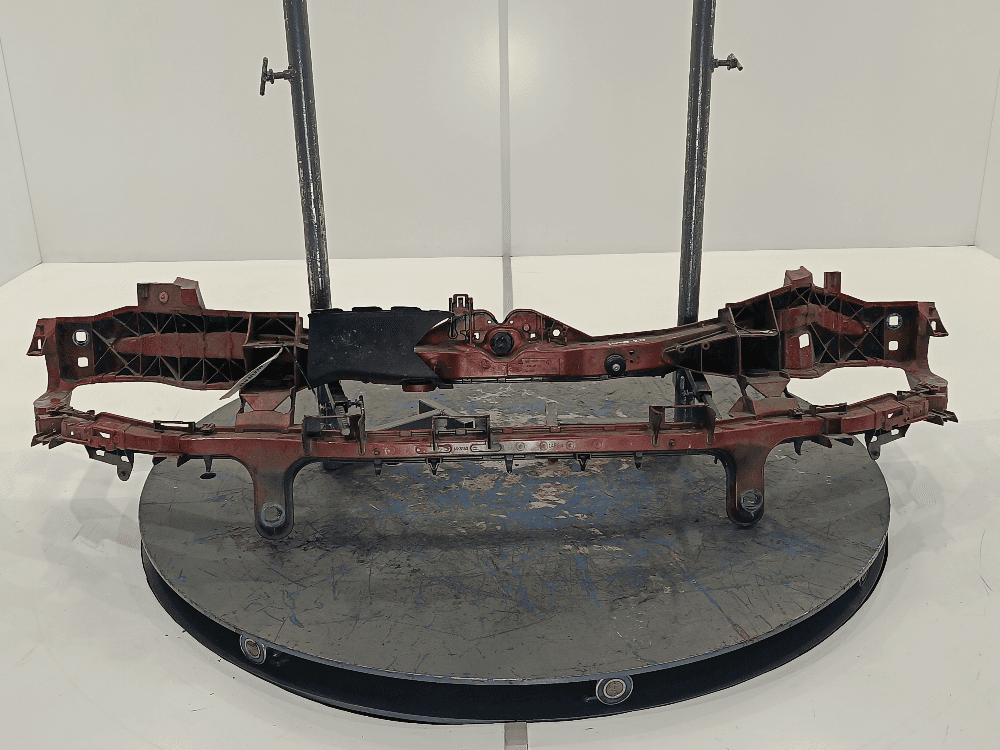 Передняя панель крепления облицовки (телевизор) к Ford C-Max 1 (03-07)