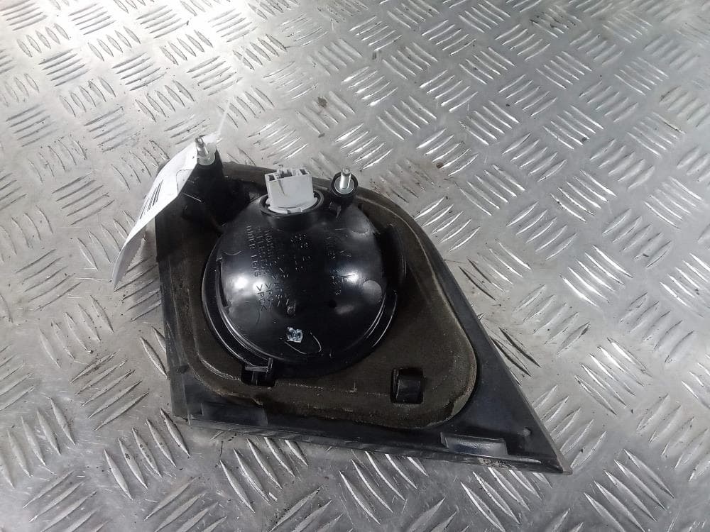 Фонарь задний левый к Mazda 3 BK (03-06)