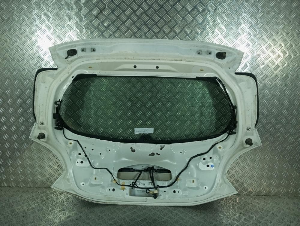 Крышка багажника (дверь 3-5) к Peugeot 208 1 (12-15)