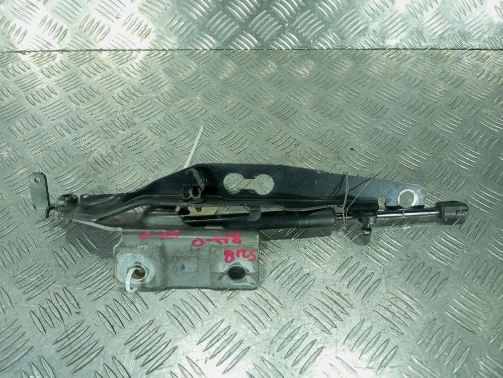 Петля капота правая к Volvo S60 2 (10-13)