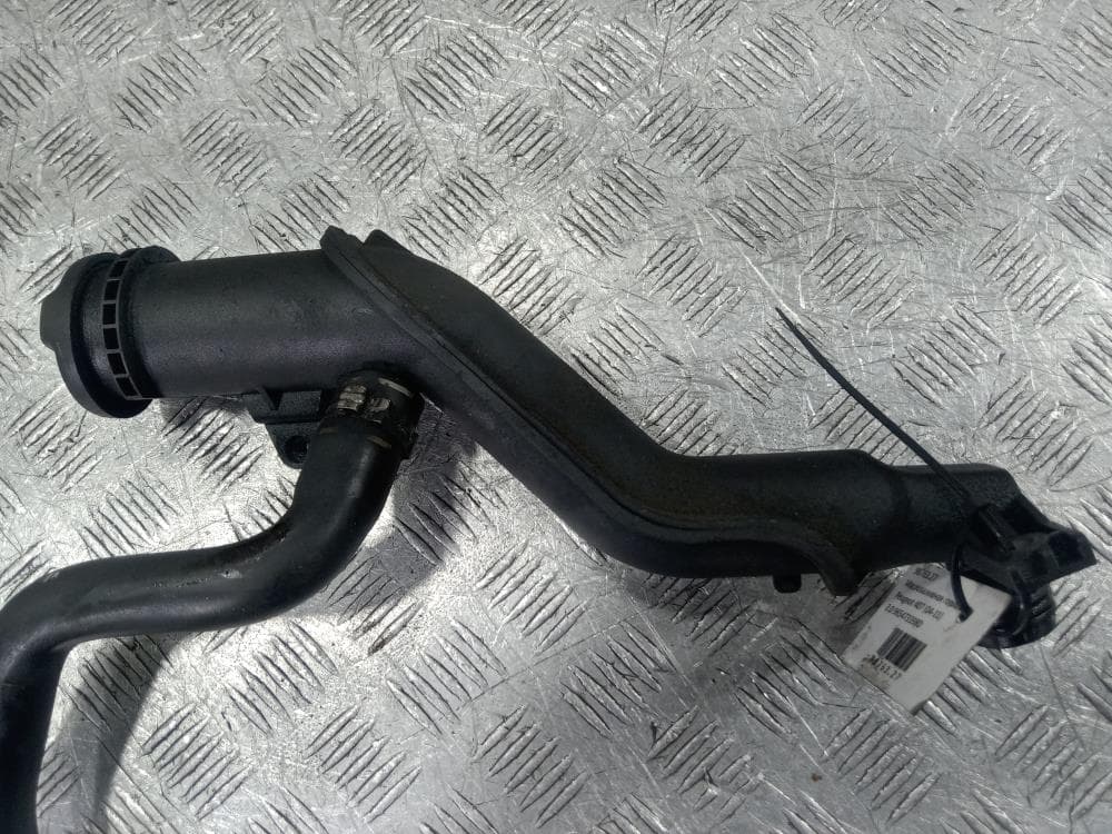 Маслозаливная горловина к Peugeot 407 (04-11)