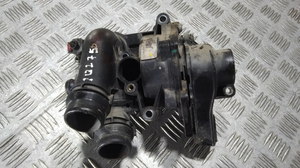 Помпа к Audi A4 B8/8K (07-11)