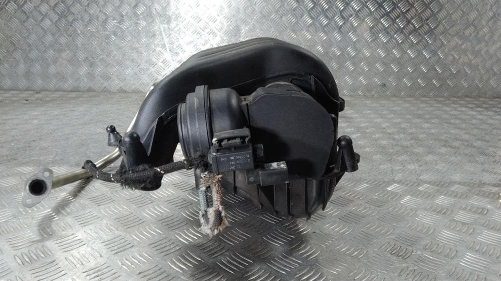 Коллектор впускной к Volkswagen Passat B6 (05-10)