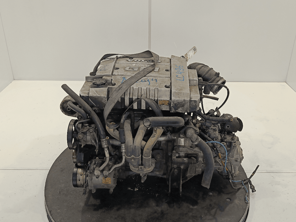 Двигатель к Volvo S40 1 (96-00)
