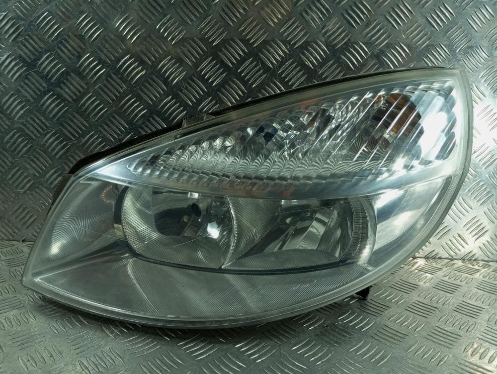 Фара левая к Renault Scenic 2 (03-06)