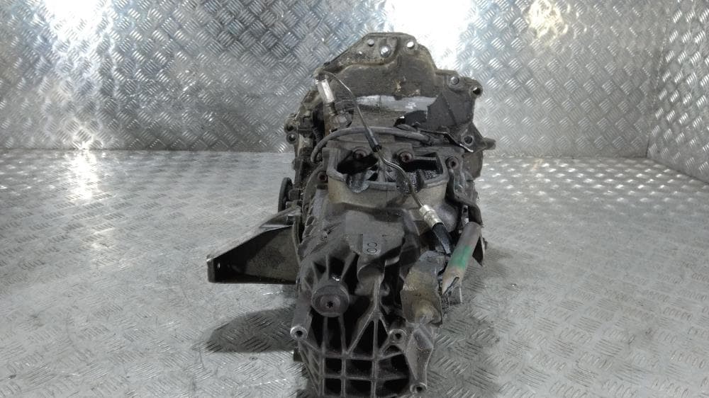 КПП механическая (МКПП) к Audi A4 B5 (94-99)