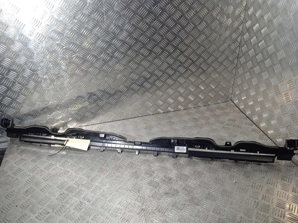 Кронштейн к Tesla Model 3 (17-21)