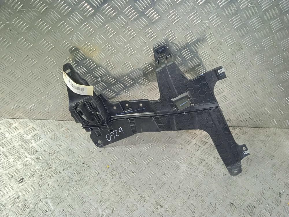 Кронштейн к Tesla Model X (15-21)