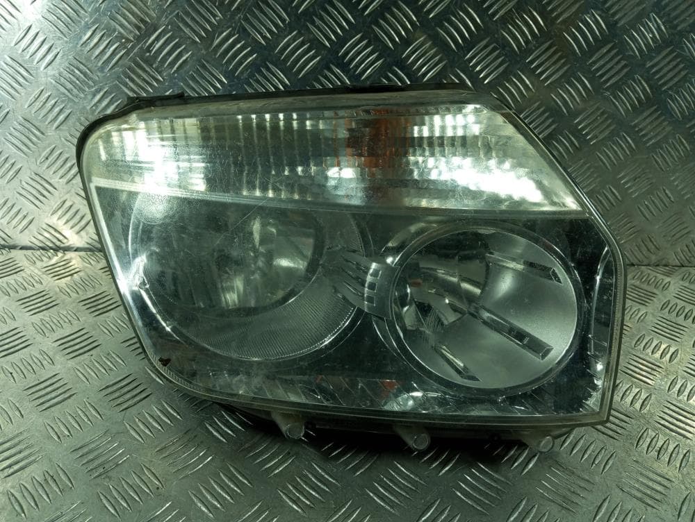 Фара правая к Renault Duster 1 (10-15)
