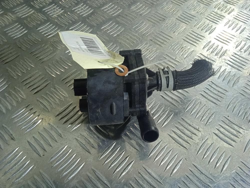 Помпа к Tesla Model X (15-21)