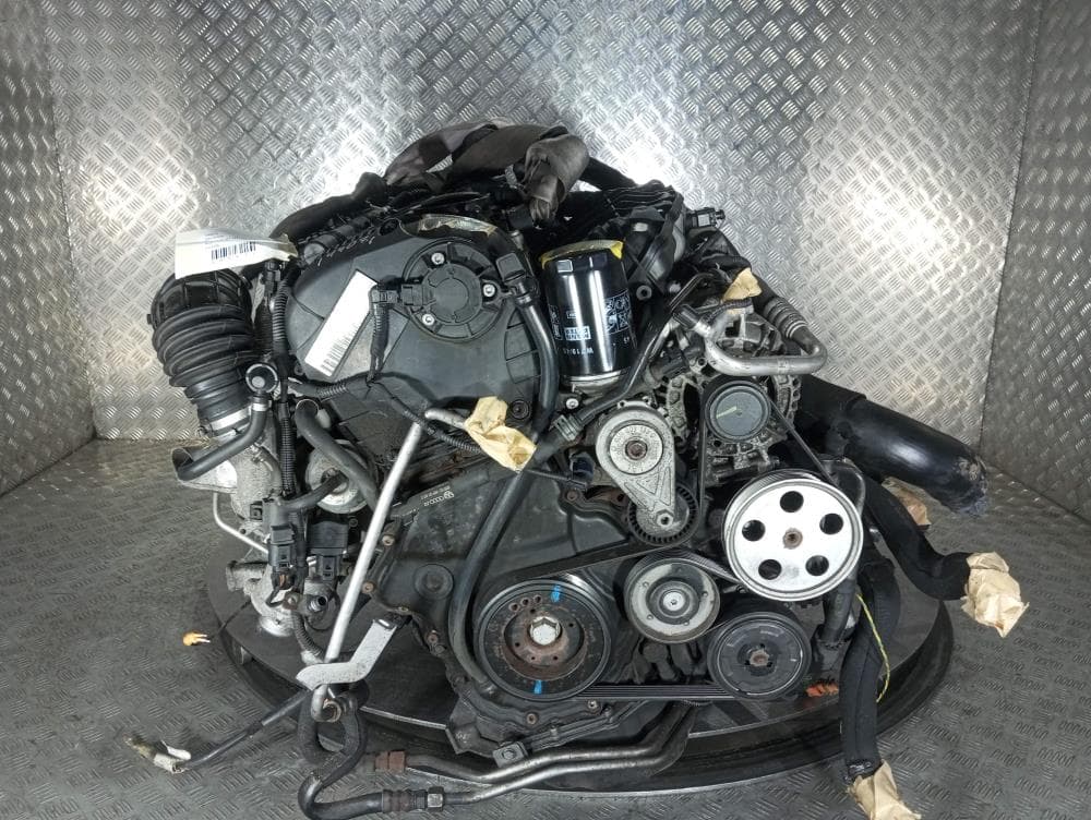 Двигатель к Audi A5 8T (07-11)