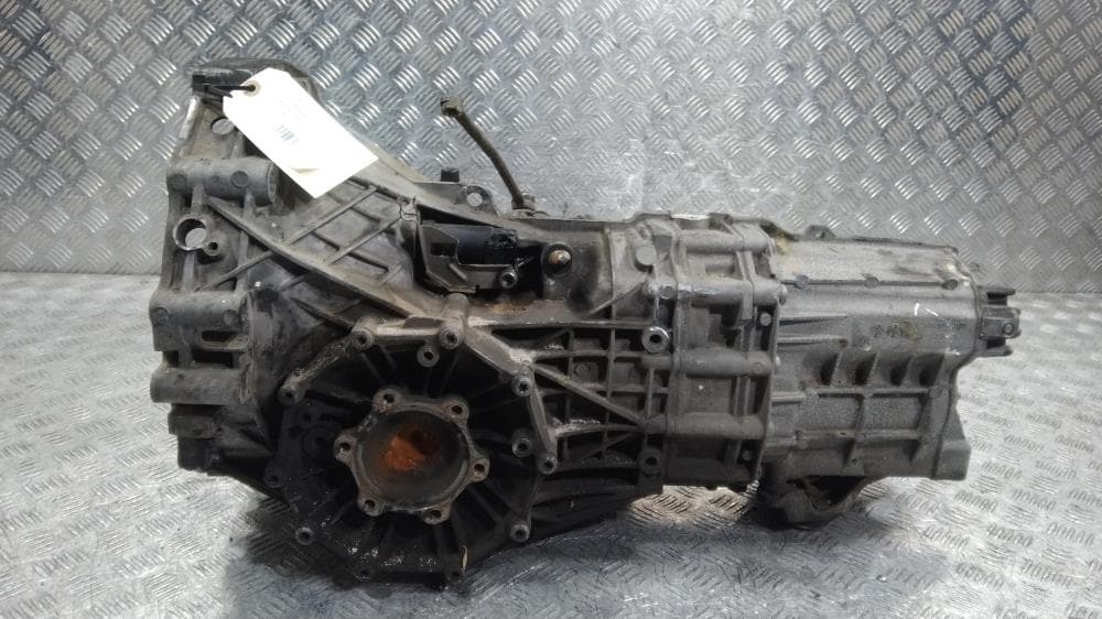 КПП механическая (МКПП) к Audi A6 C6/4F (04-08)