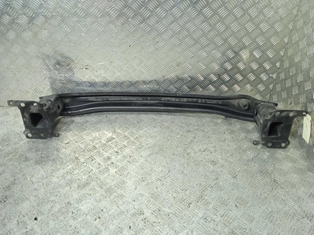 Усилитель бампера переднего к Seat Toledo 3 (04-09)