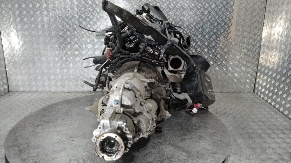 Двигатель к Audi A4 B7 (04-09)