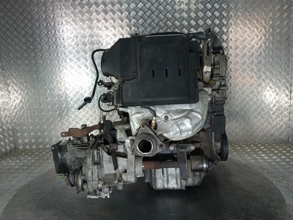 Двигатель к Renault Laguna 2 (01-05)