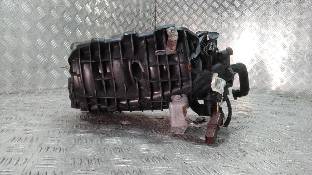 Коллектор впускной к Peugeot 207 (06-09)
