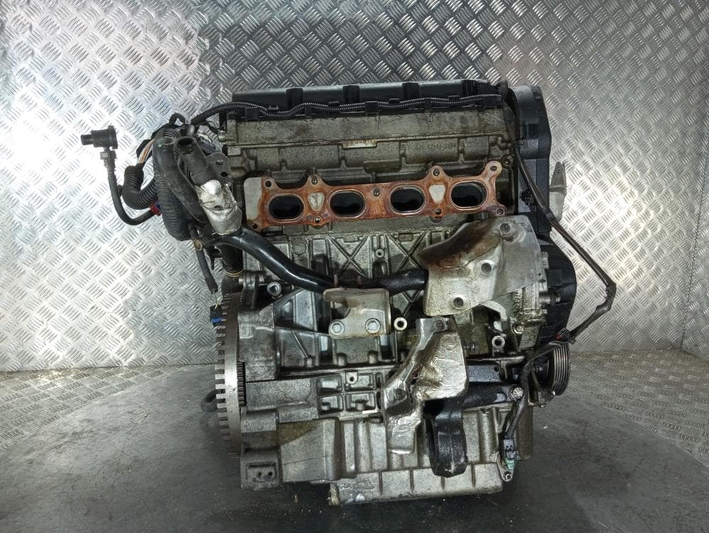 Двигатель к Peugeot 307 (01-05)