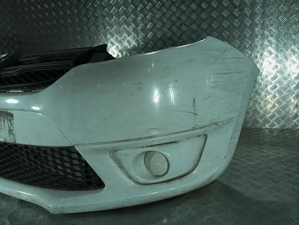 Бампер передний к Dacia Sandero 2 (12-16)