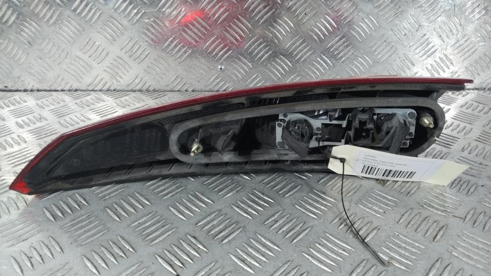 Фонарь задний левый к Volvo V70 2 (00-05)