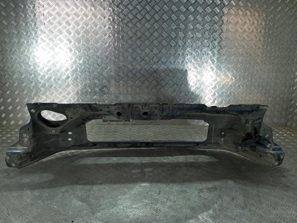 Передняя панель крепления облицовки (телевизор) к Iveco Daily 6 (14-24)