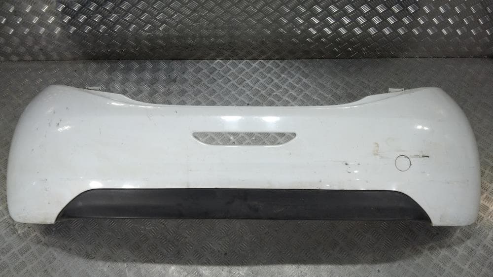 Бампер задний к Peugeot 208 1 (12-15)