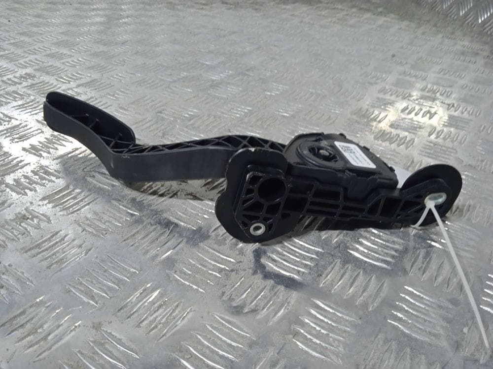 Педаль газа к Tesla Model X (15-21)