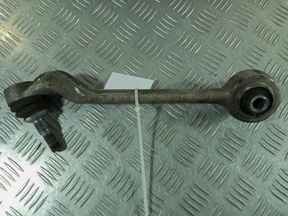 Рычаг передний правый к BMW 1 E81/E82/E87/E88 (04-07)