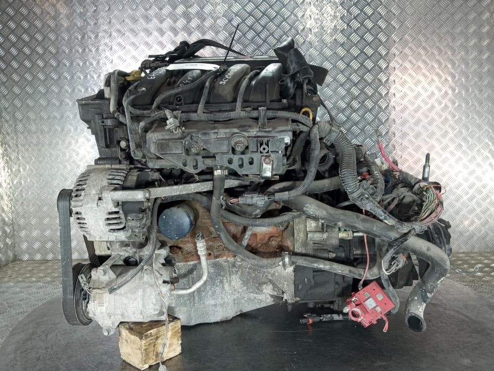 Двигатель к Renault Megane 2 (02-06)