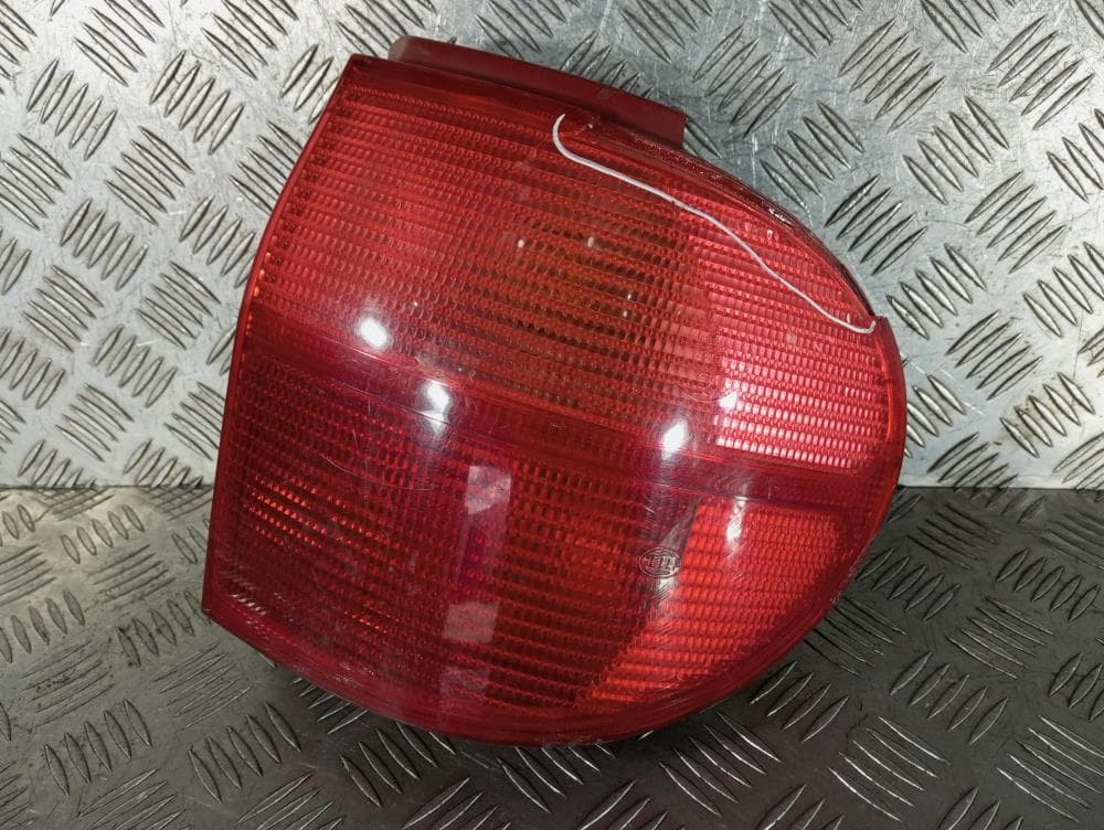 Фонарь задний правый к Seat Alhambra 1 (96-00)