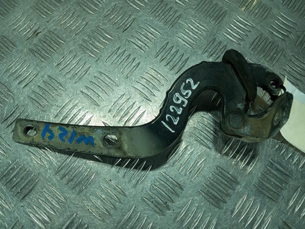 Петля крышки багажника к Mercedes E Class W211/S211 Рестайлинг (06-09)