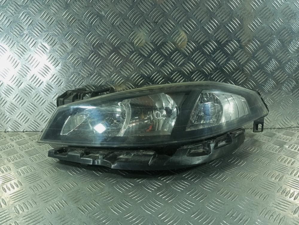 Фара левая к Renault Laguna 2 Рестайлинг (05-08)