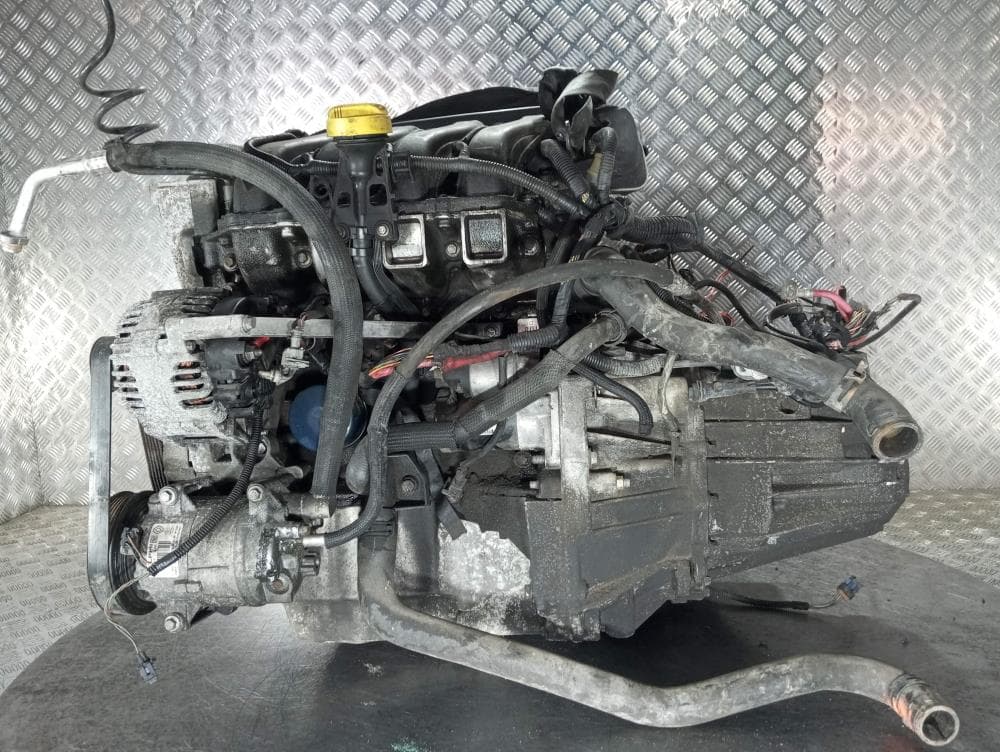Двигатель к Renault Scenic 2 (03-06)