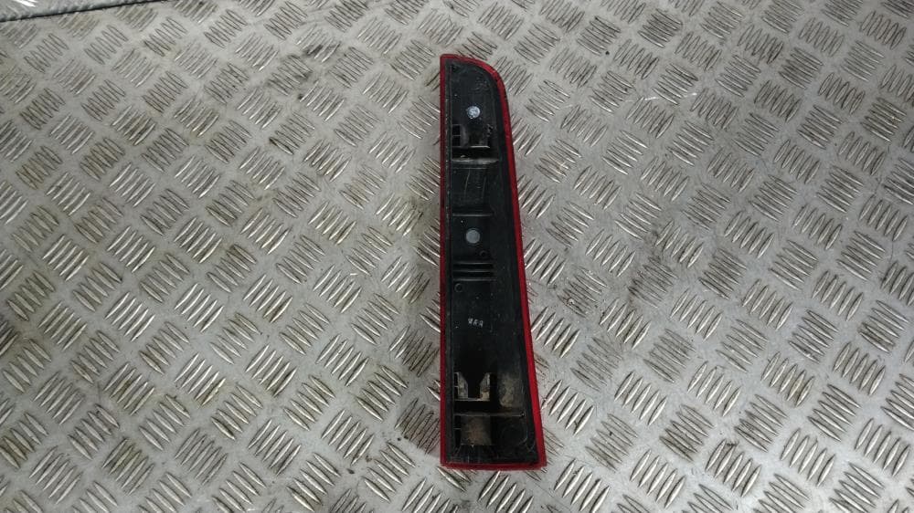 Фонарь задний левый к Nissan  Note E11 (05-09)