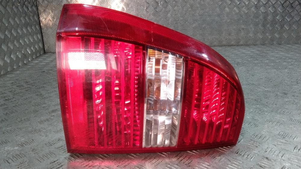 Фонарь задний левый к Kia Sportage 2 (04-08)