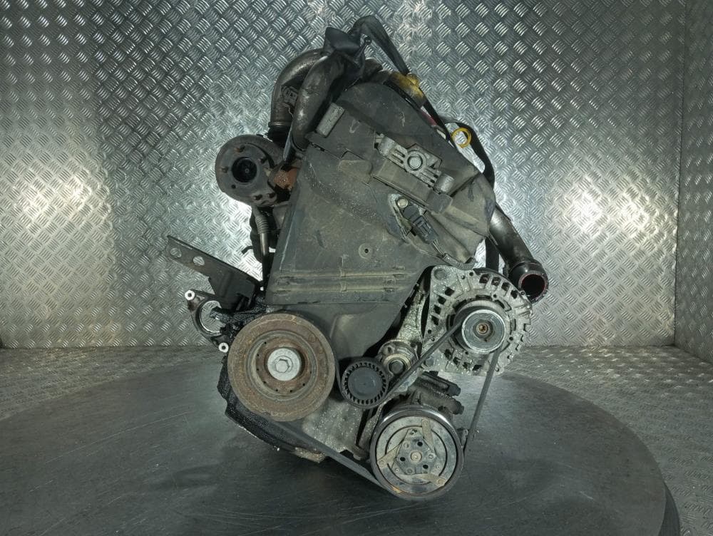Двигатель к Renault Megane 2 (02-06)