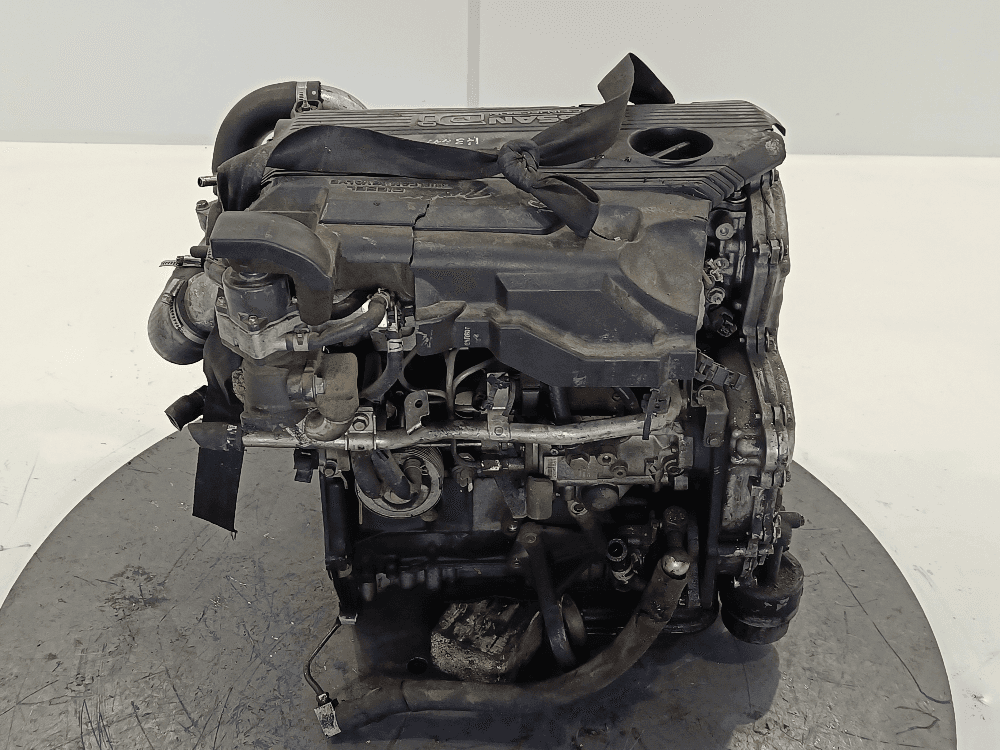 Двигатель к Nissan  Primera P12 (02-08)