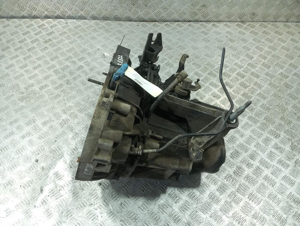 КПП механическая (МКПП) к Renault Scenic 2 (03-06)