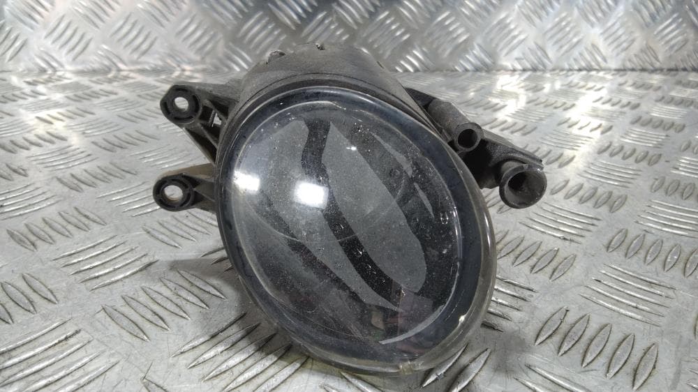 Фара противотуманная левая к Audi A4 B7 (04-09)