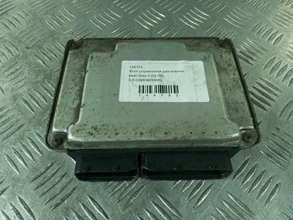 Блок управления двигателем к Seat Ibiza 3 (01-06)