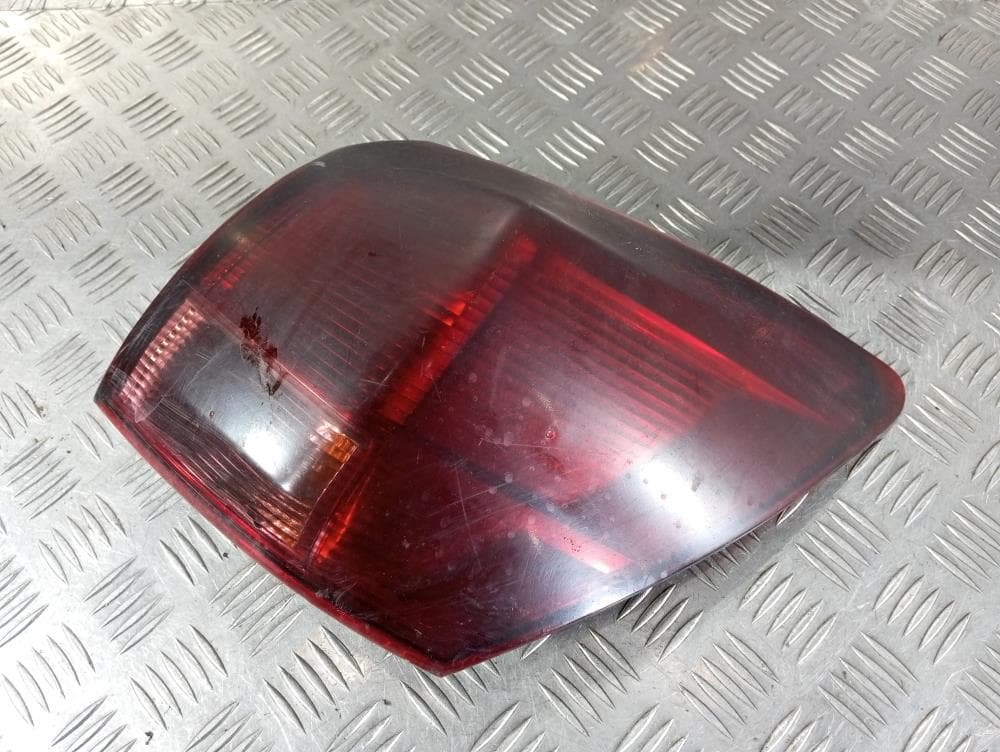 Фонарь задний правый к Nissan  Qashqai 1 (07-10)