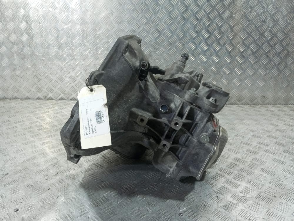 КПП механическая (МКПП) к Opel Corsa D (06-11)
