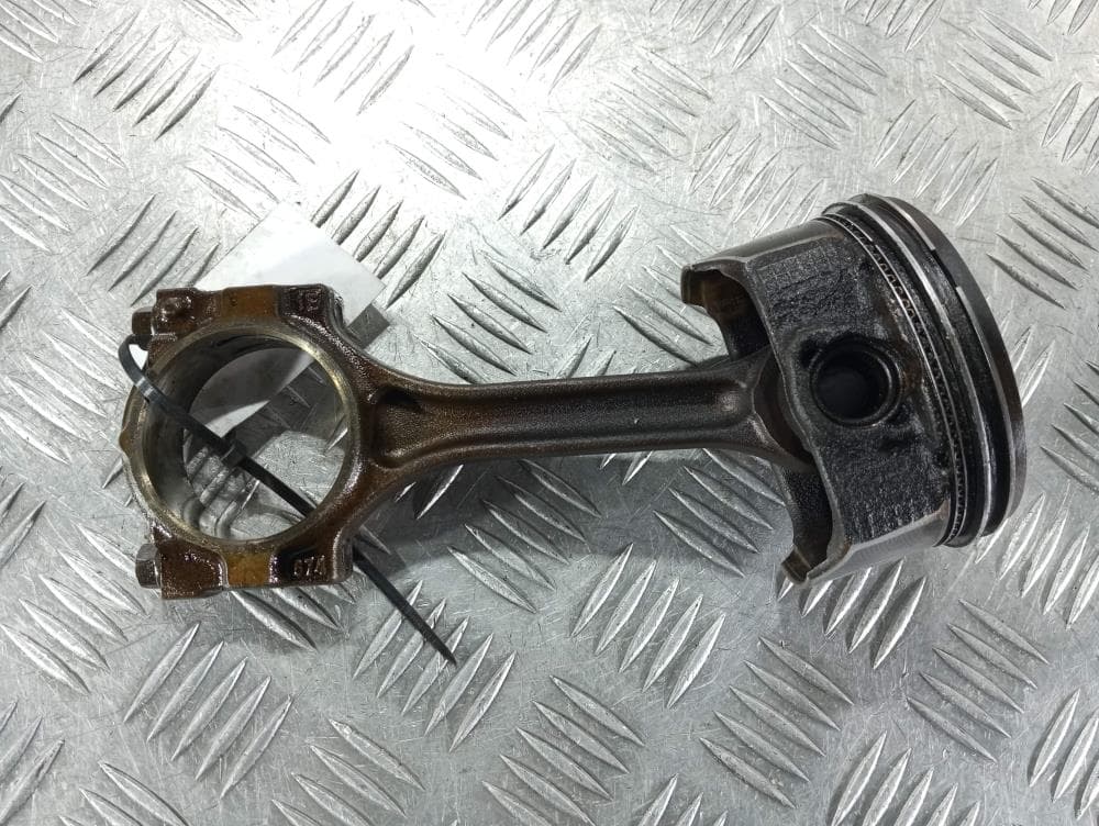 Поршень к Opel Vectra C Рестайлинг (05-09)