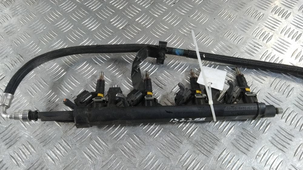 Топливная рампа к Mini Cooper R56 (06-10)