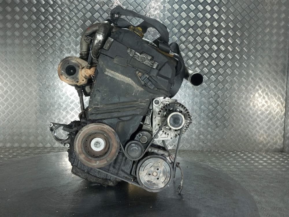 Двигатель к Renault Megane 2 (02-06)