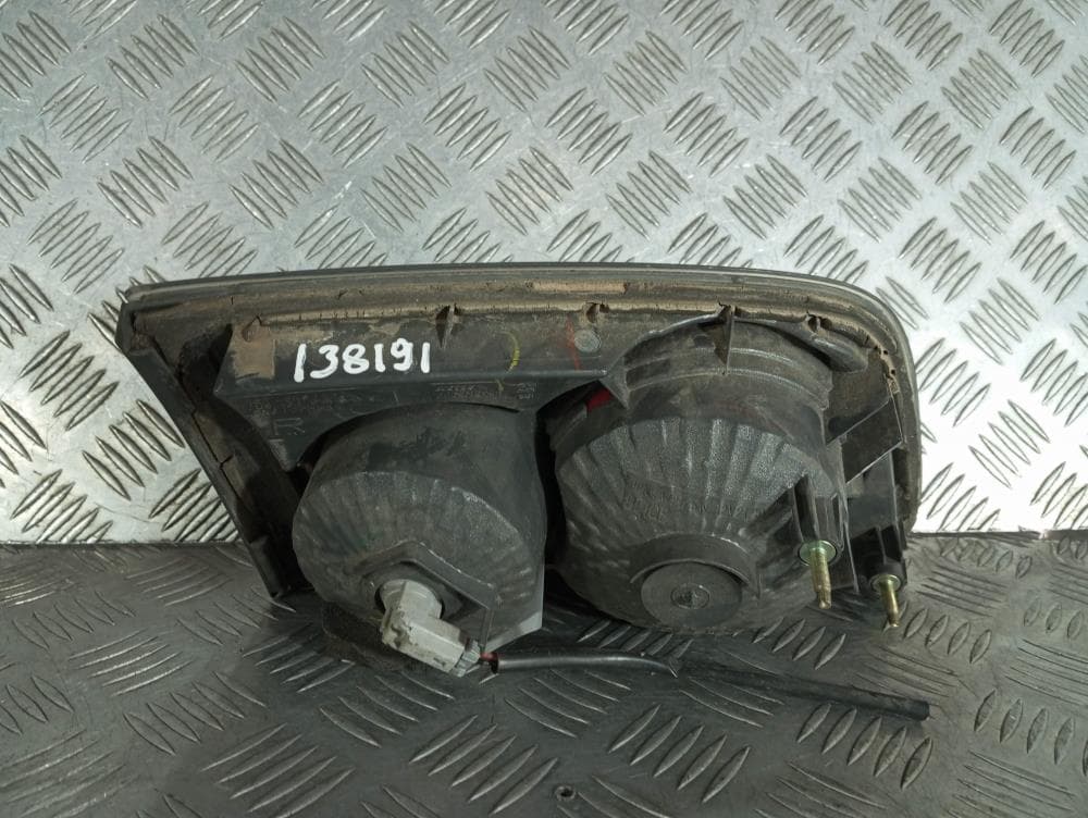 Фонарь задний правый к Mazda 6 1 (02-05)